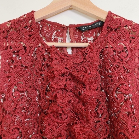 ZARA  | BURGUNDY LACE RUFFLE FRONT TOP - Picture 4 of 10